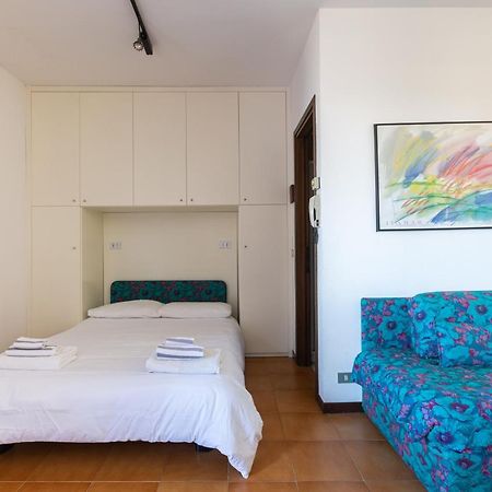Mysa Properties - Lovely Studio Between Lake And Castle Perledo Eksteriør billede
